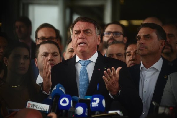 股票配资门户平台 巴西前总统博索纳罗首次出庭 否认策划政变